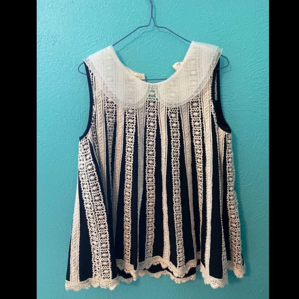 Anthropologie tank with Peter Pan collar